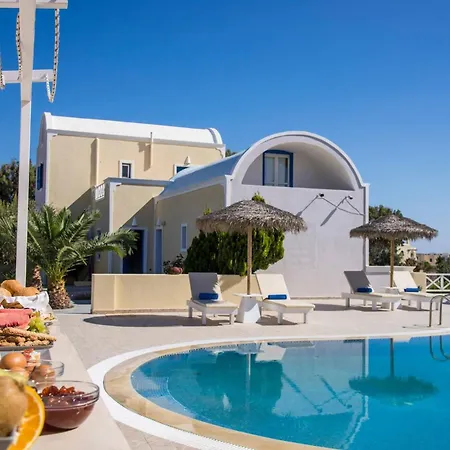 Garden View, 3 Guests In A Family 3* Perivolos (Santorini)